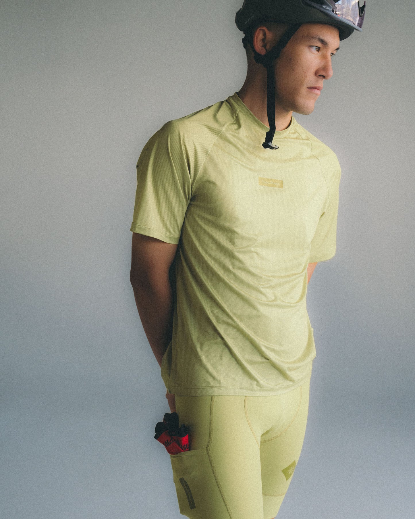 Core Cargo Tech T-Shirt - Tan