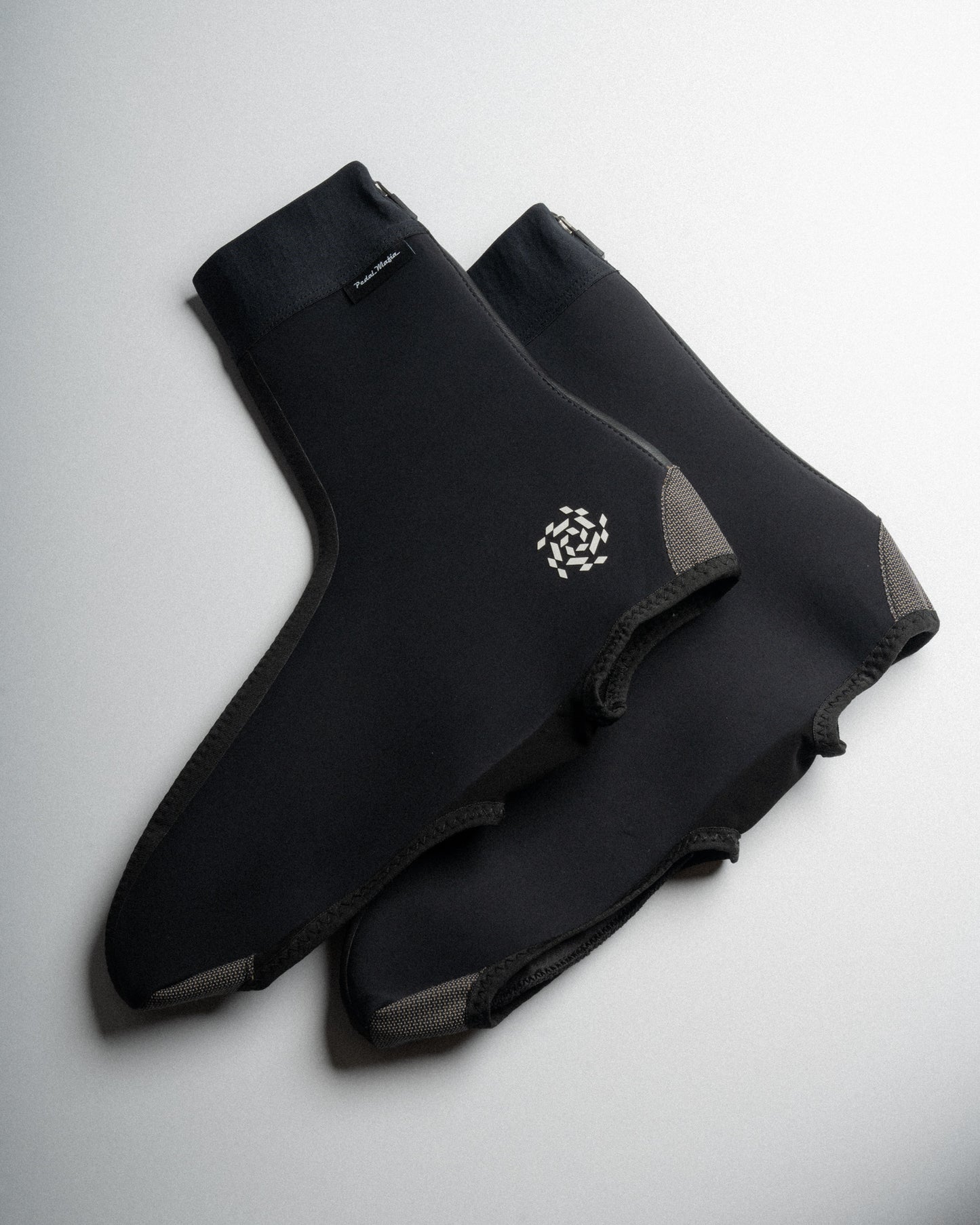 Sub 0 Overshoe - Black